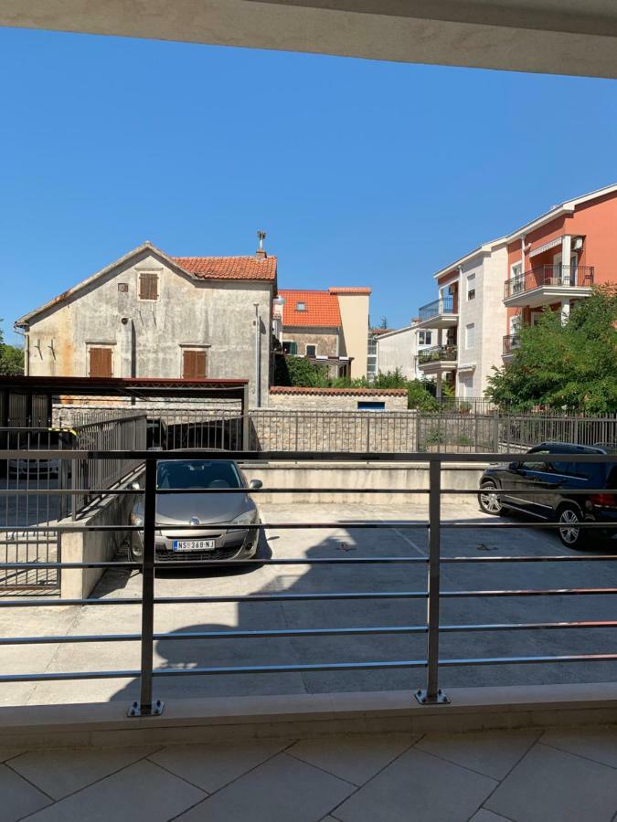 Minka 2 Apartment Kotor Exterior photo